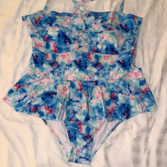 Tutorutor Womens Two Piece Plus Size Bathing Suit - Peplum Tankini - Picture 4 of 8